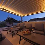 Mary Lou With Heated Pool Villa Zadar
