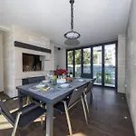 Villa Mary Lou With Heated Pool *