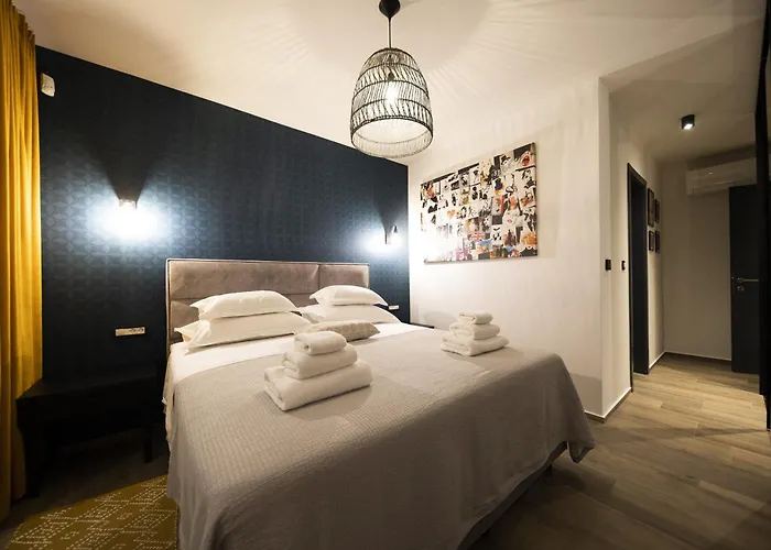 Mary Lou With Heated Pool 빌라 *