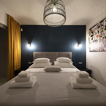 Mary Lou With Heated Pool *