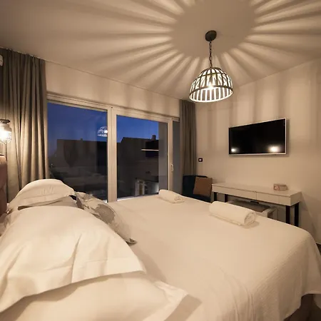 Mary Lou With Heated Pool Zadar