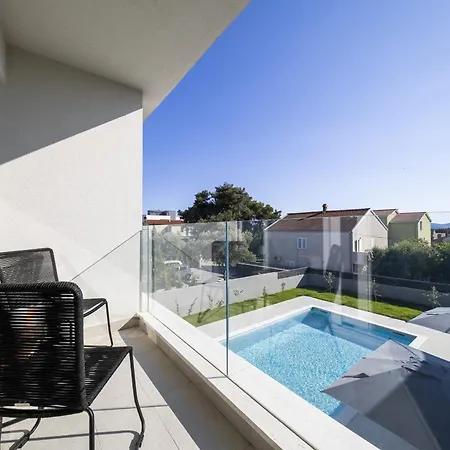 Mary Lou With Heated Pool * Zadar