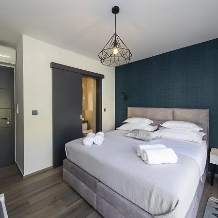 Mary Lou With Heated Pool Zadar