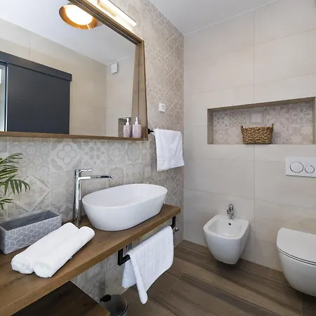 Mary Lou With Heated Pool * Zadar