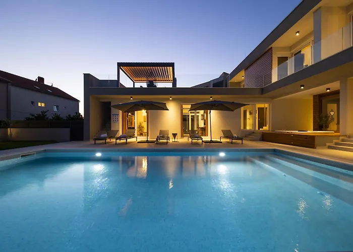 빌라 Mary Lou With Heated Pool