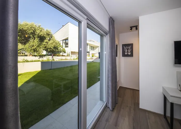 Mary Lou With Heated Pool 빌라 *